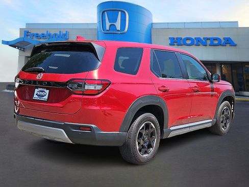 Used 2025 Honda Pilot EX-L image 7