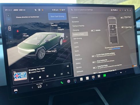 Used 2024 Tesla Cybertruck Cyberbeast AWD/4WD image 39