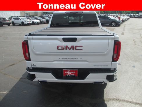 Used 2020 GMC Sierra 1500 Denali w/ Denali Ultimate Package AWD/4WD image 8