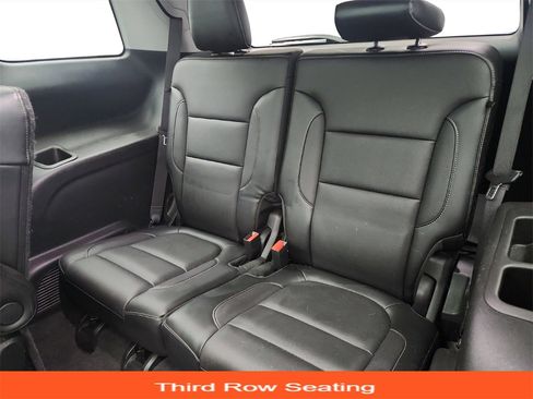 Used 2018 GMC Acadia SLT image 23