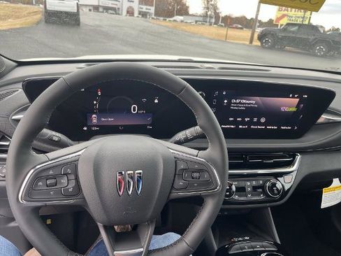 New 2026 Buick Envista Sport Touring image 16