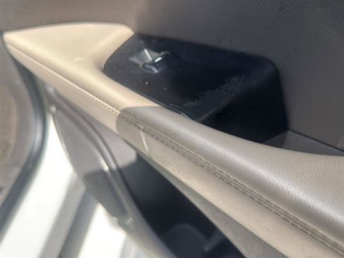 Used 2023 Lincoln Nautilus FWD image 22