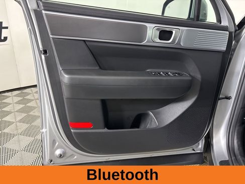 Used 2025 Hyundai Santa Fe SE image 9