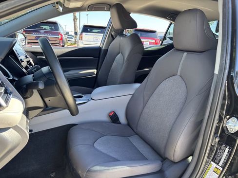 Used 2024 Toyota Camry LE image 22
