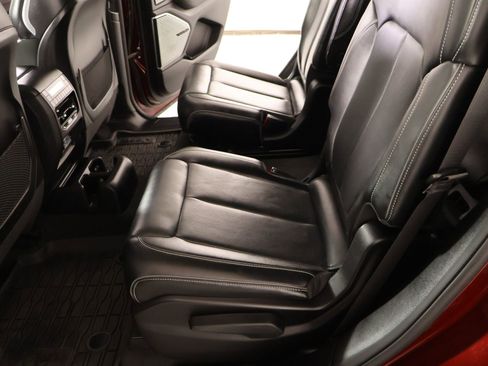 Used 2021 Jeep Grand Cherokee L Overland w/ Luxury Tech Group IV image 13