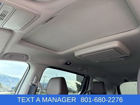 Used 2026 Honda Odyssey Touring image 19
