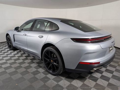 New 2026 Porsche Panamera image 3