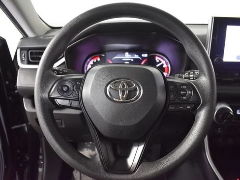 Used 2025 Toyota RAV4 XLE FWD image 14