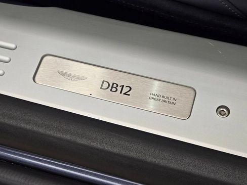 Used 2025 Aston Martin DB12 Coupe RWD image 32