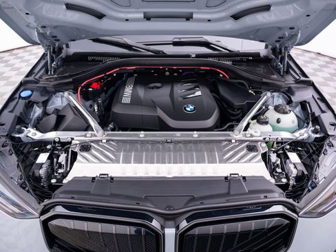New 2026 BMW X3 xDrive30 w/ M Sport Package AWD/4WD image 32