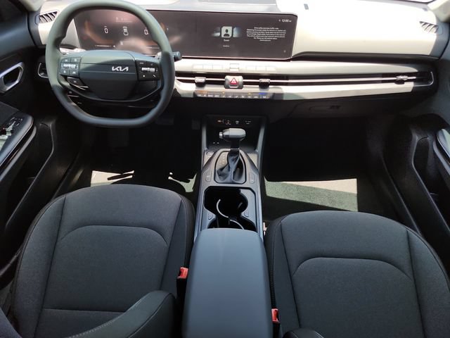 New 2026 Kia K4 FWD image 14