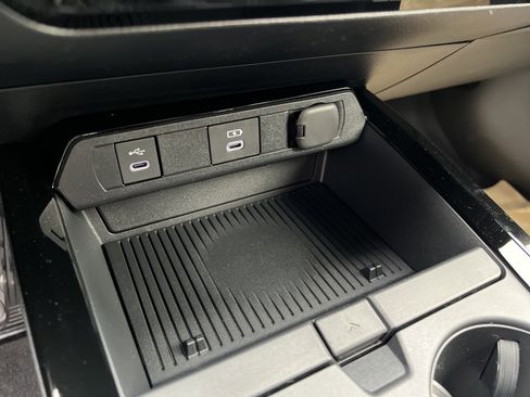 New 2026 Toyota Prius SE image 23