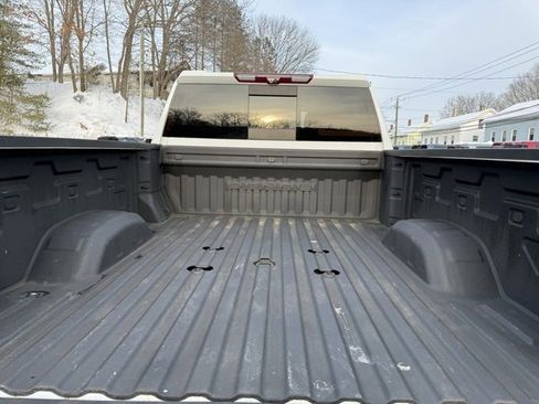 Used 2023 GMC Sierra 2500 Denali w/ Denali Ultimate Package image 8