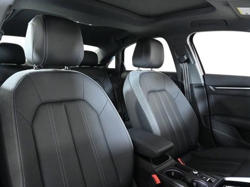 Certified 2025 Audi A3 2.0T Premium image 16