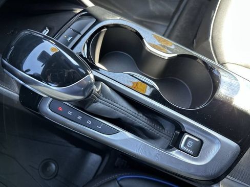 Used 2024 Buick Envista Sport Touring w/ Convenience I Package FWD image 22