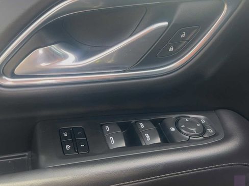 Used 2024 Chevrolet Tahoe LT RWD image 30