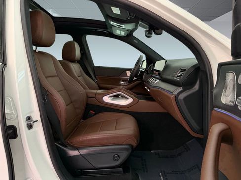 Used 2024 Mercedes-Benz GLS 450 4MATIC w/ AMG Line Exterior image 23