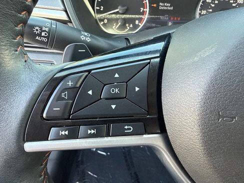 Used 2023 Nissan Altima 2.5 SR FWD image 18
