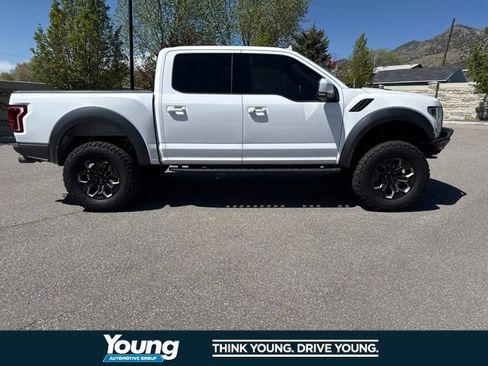 Used 2019 Ford F150 Raptor w/ Equipment Group 802A Luxury AWD/4WD image 13