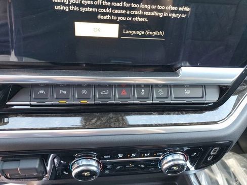 New 2026 GMC Sierra 1500 Elevation w/ Elevation Premium Package AWD/4WD image 25