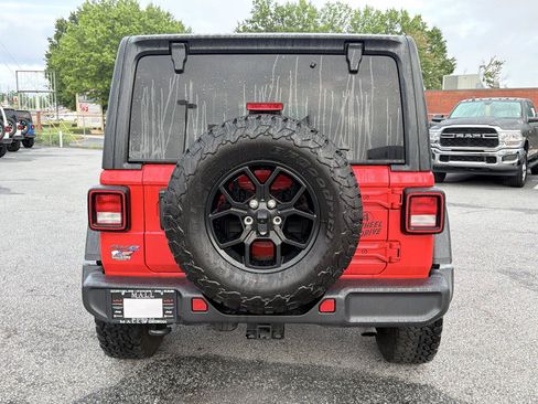 Used 2025 Jeep Wrangler Unlimited Sport S 4xe AWD/4WD image 6