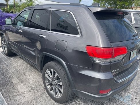 Used 2018 Jeep Grand Cherokee Limited AWD/4WD image 4