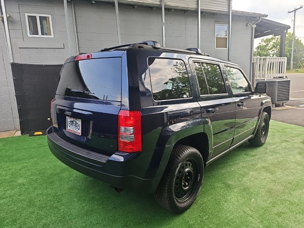 Used 2014 Jeep Patriot Sport w/ Power Value Group FWD image 4