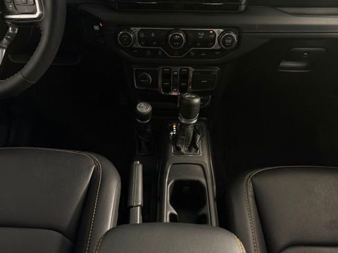 Used 2024 Jeep Wrangler Sahara w/ Technology Group image 22