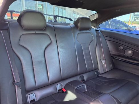 Used 2018 BMW M4 Coupe w/ Competition Package RWD image 20