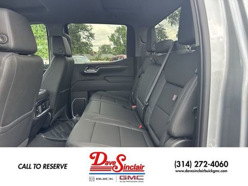 New 2026 GMC Sierra 1500 SLT w/ SLT Premium Package AWD/4WD image 22