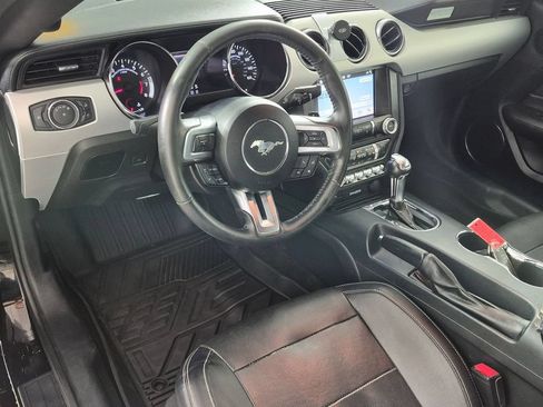 Used 2017 Ford Mustang GT Premium RWD image 11