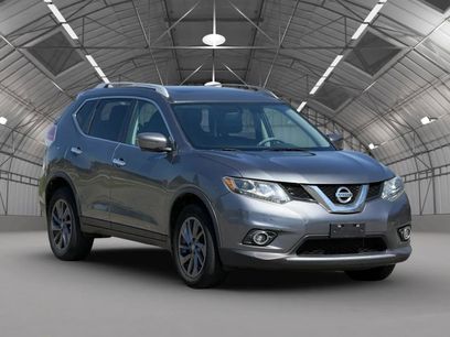 Used 2016 Nissan Rogue SL w/ SL Premium Package