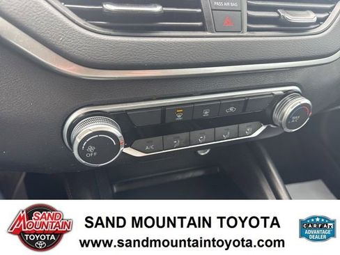 Used 2021 Nissan Altima 2.5 SR image 21