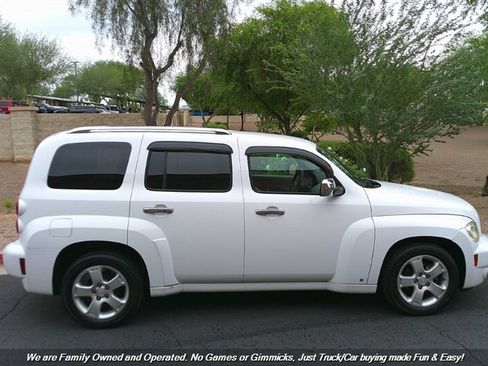 Used 2006 Chevrolet HHR LT image 5