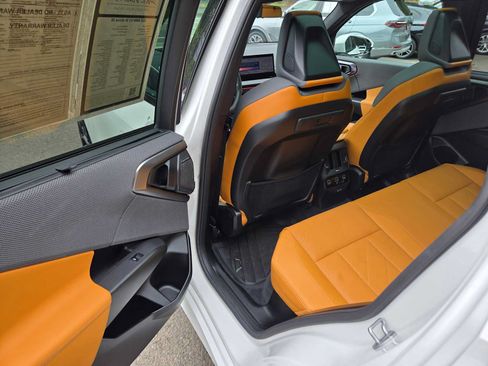 Used 2025 BMW X3 xDrive30i w/ Premium Package AWD/4WD image 15