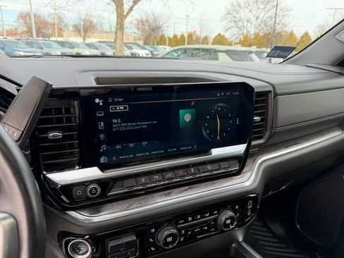 Used 2024 Chevrolet Silverado 2500 LTZ w/ LTZ Plus Package image 14