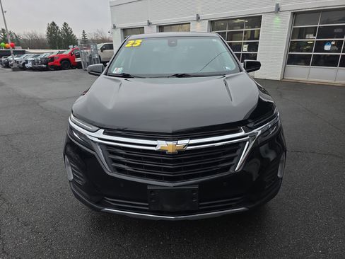 Used 2023 Chevrolet Equinox LT image 11