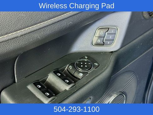 Certified 2024 Ford Expedition XLT image 18