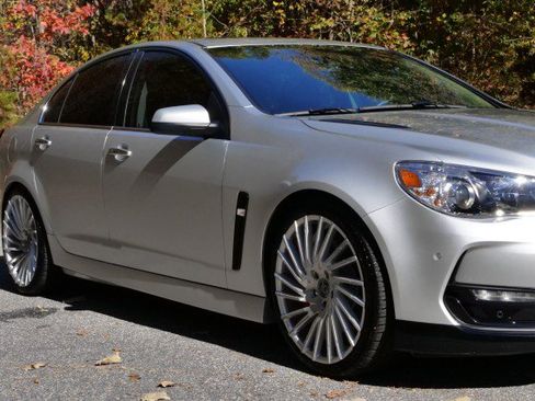 Used 2017 Chevrolet SS image 40