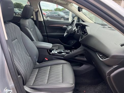 Used 2023 Buick Envision Avenir AWD/4WD image 41