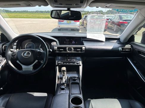 Used 2014 Lexus IS 250 RWD image 12