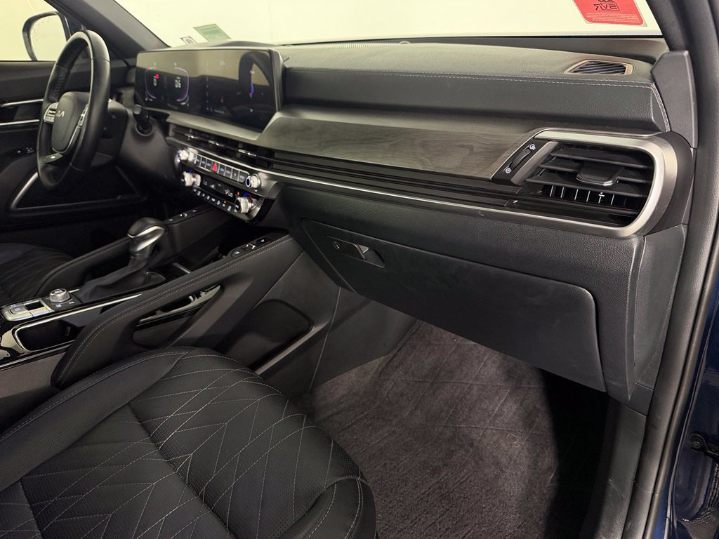 Used 2025 Kia Telluride EX X-Line AWD/4WD image 15