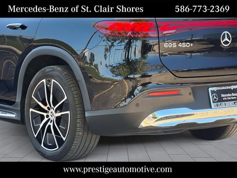 Used 2023 Mercedes-Benz EQS 450+ SUV image 4