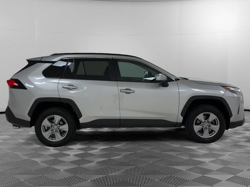 Used 2023 Toyota RAV4 XLE w/ Convenience Package AWD/4WD image 6