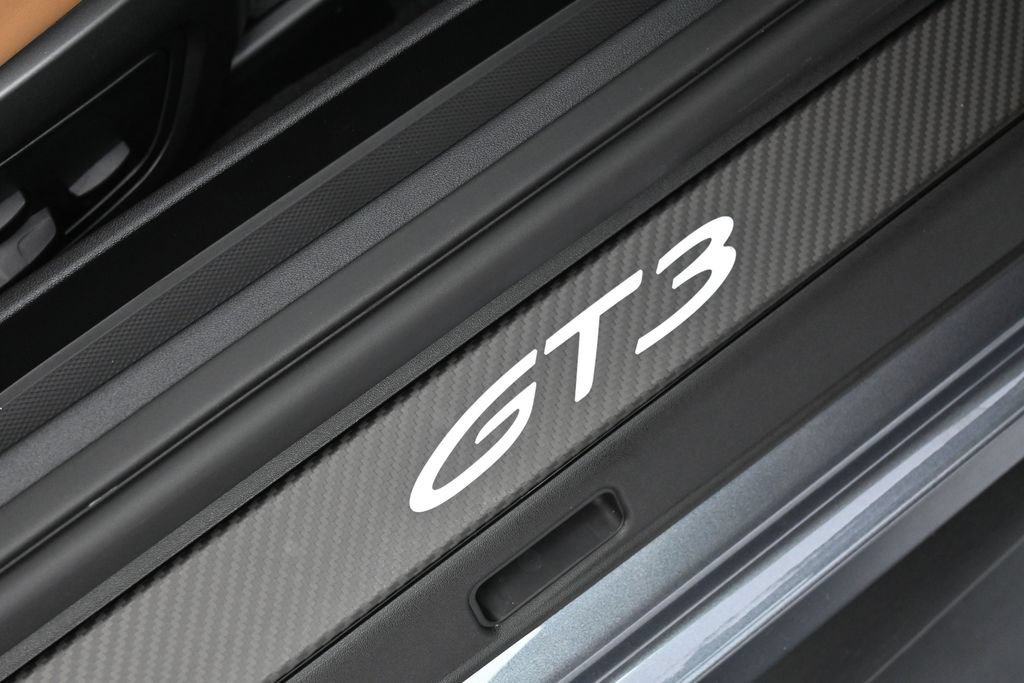 Certified 2026 Porsche 911 GT3 RWD image 33