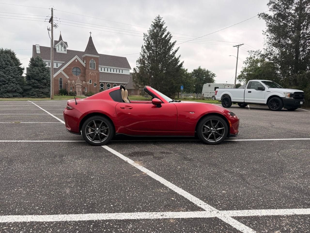 Used 2017 MAZDA MX-5 Miata RF Grand Touring w/ Appearance Package RWD image 11