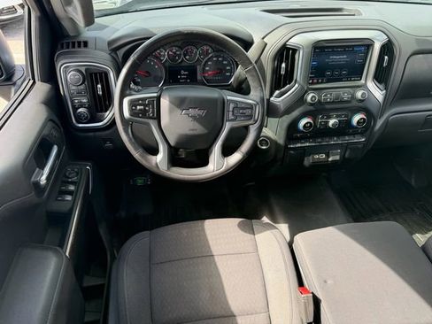 Used 2022 Chevrolet Silverado 1500 RST w/ Safety Package AWD/4WD image 10