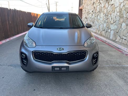 Used 2018 Kia Sportage LX AWD/4WD image 2