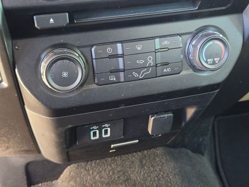 Used 2017 Ford F250 XLT w/ XLT Value Package image 22