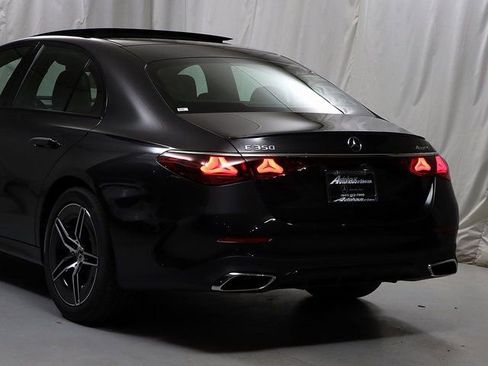 New 2026 Mercedes-Benz E 350 4MATIC Sedan image 8